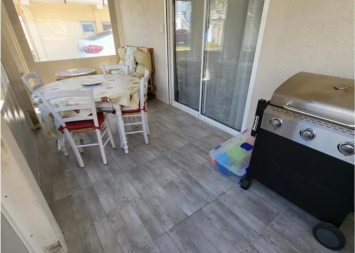 Appartement Typique 50 M De La Gruissan